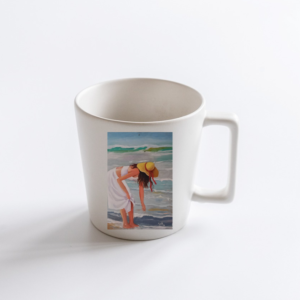 Taza con ilustración artística de mujer en la playa | Taza exclusiva Artenime
